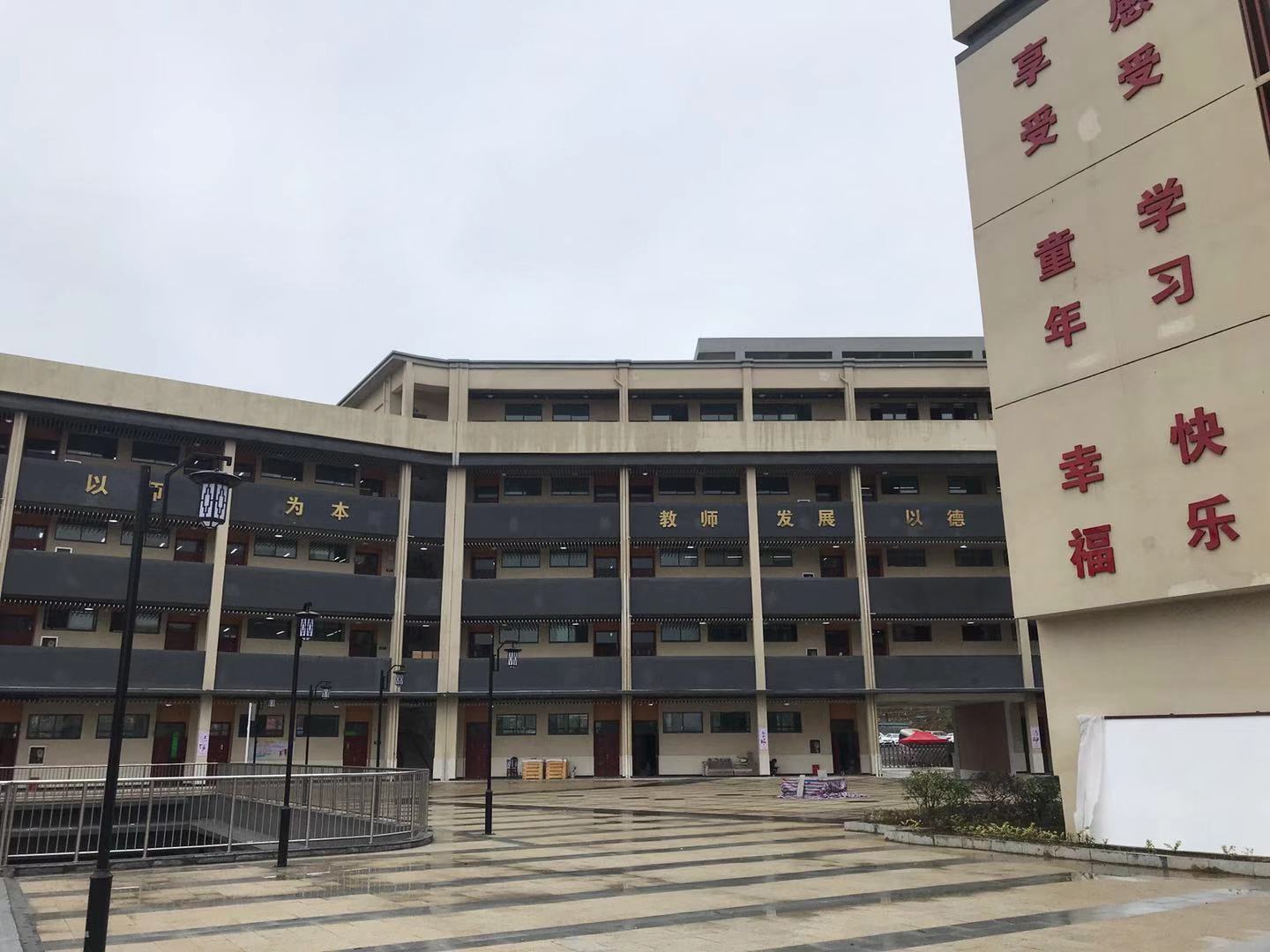 1574386751739280zLQd.jpg 1574386751739280zLQd.jpg