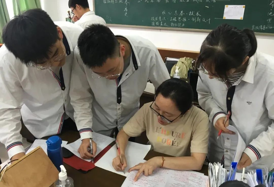 16043111753000726fEo.png image.png