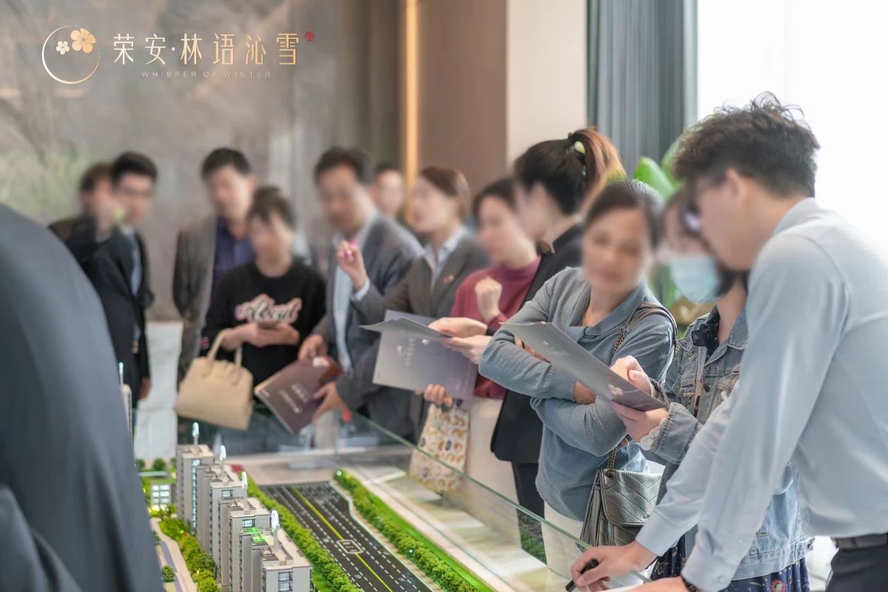 1605489555467627vDBp.jpg c2549562a697cb8f8eee1cd8c3d87131.jpg